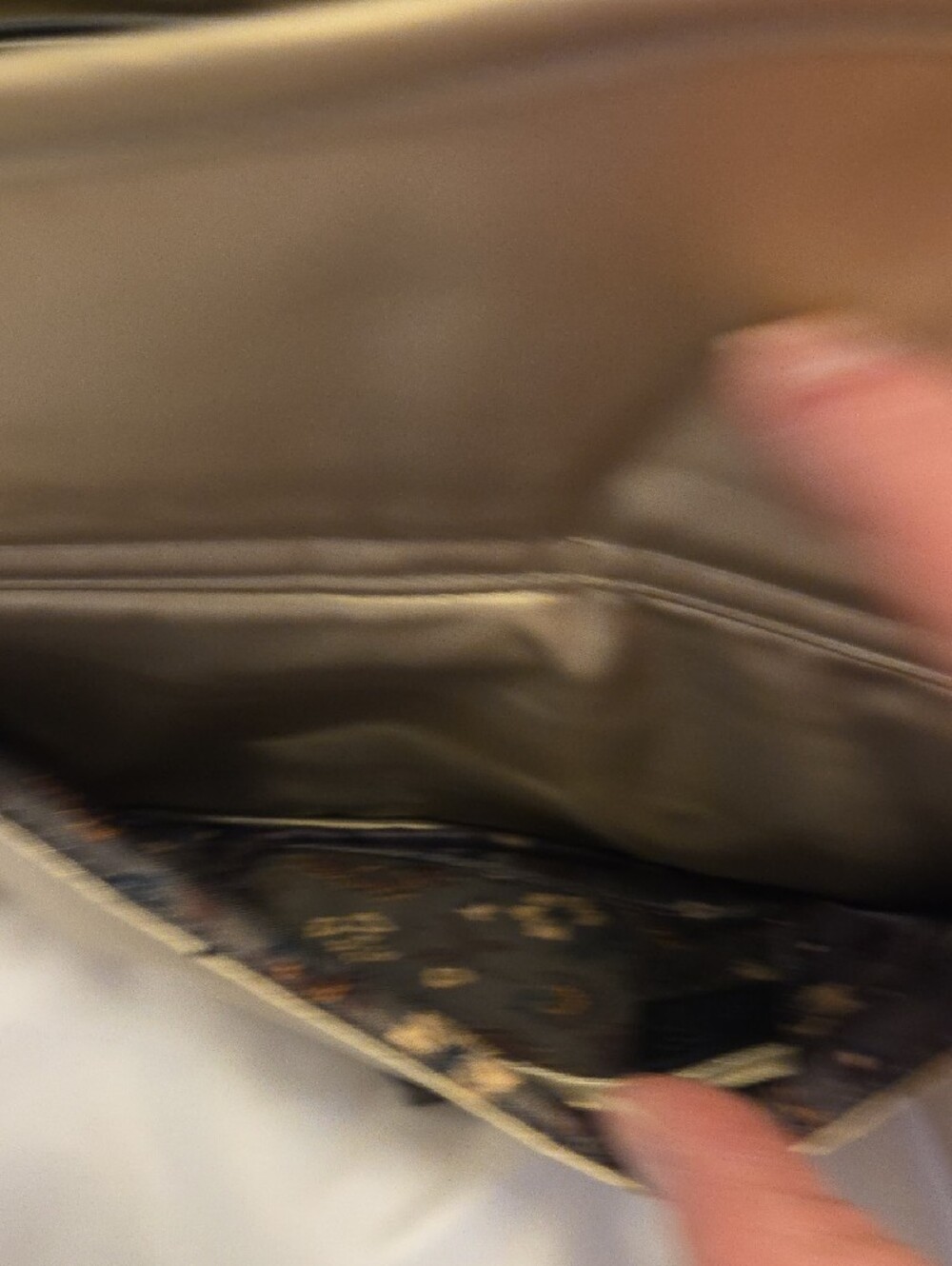 Lug Sidecar Metallic Gold Crossbody Bag - Picture 4 of 8